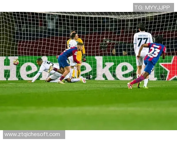 巴萨与热刺激战欧冠小组赛精彩回顾与赛后分析